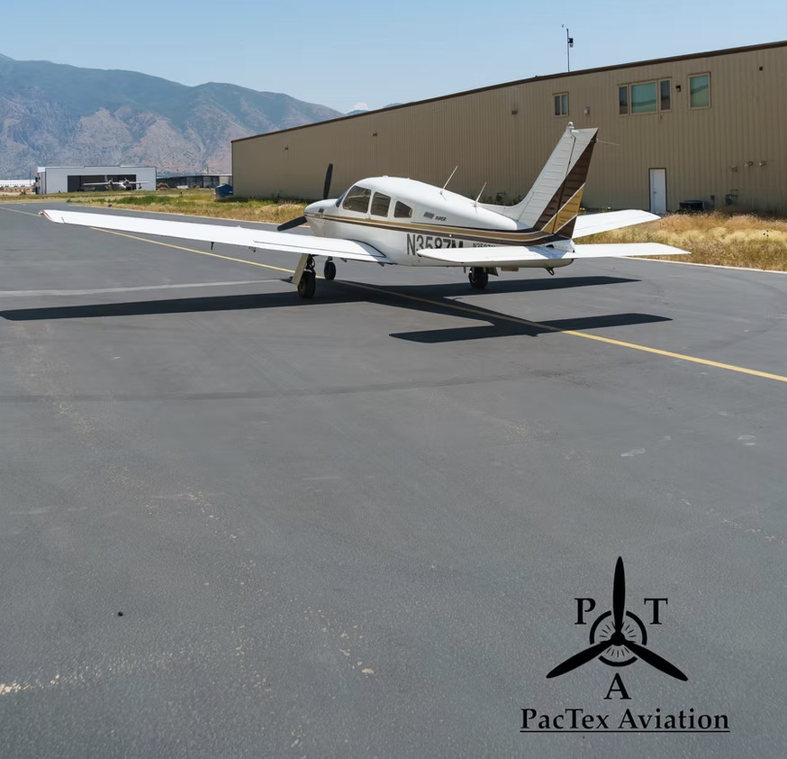 Piper Turbo Arrow II image 1
